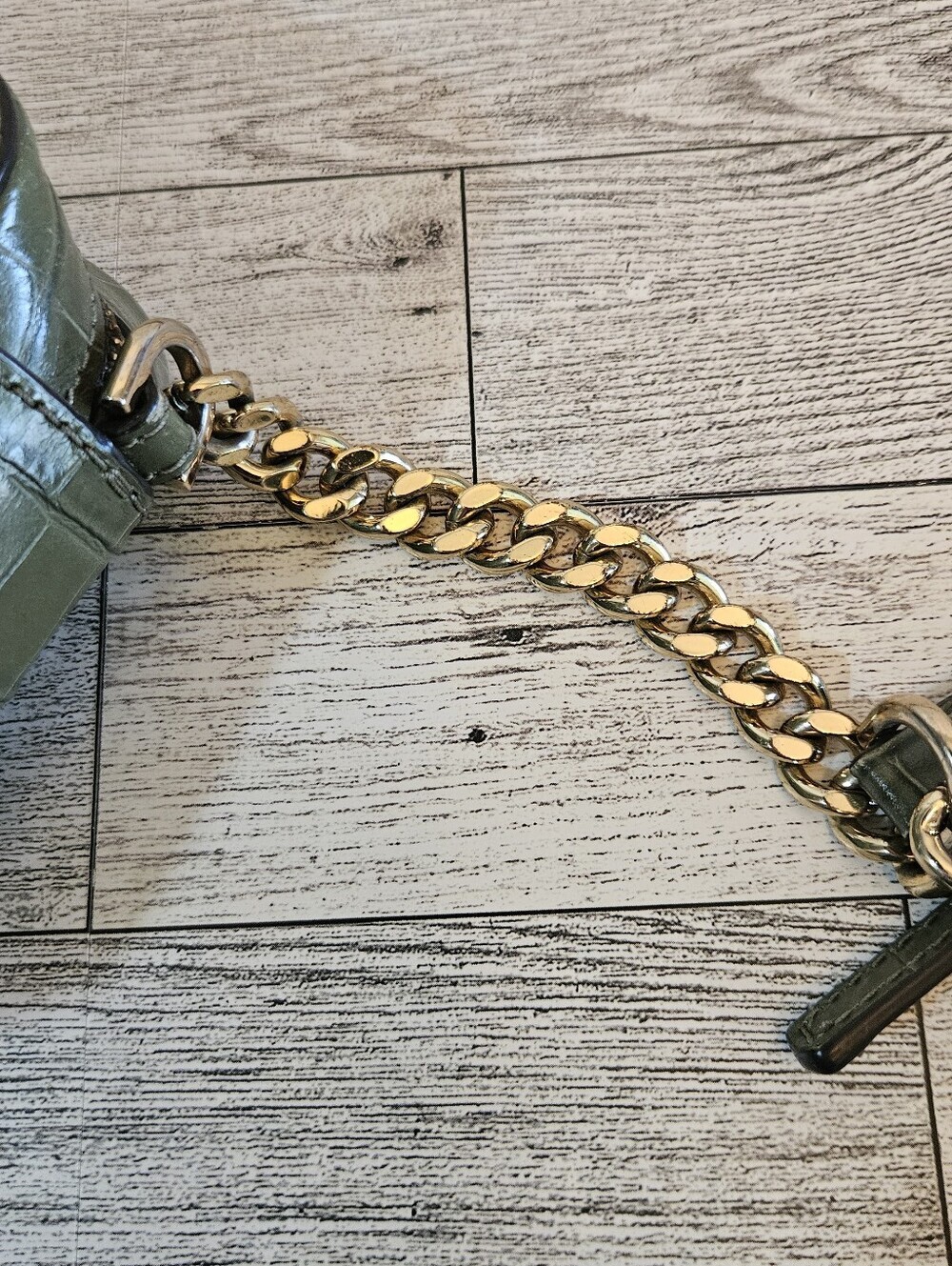 Michael Kors Ginny Croc Embossed Tassel Charm Crossbody Bag Green - Picture 11 of 11